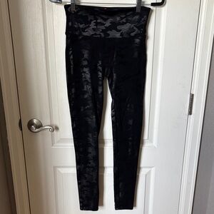 SPANX Black and Gray Camouflage Leggings